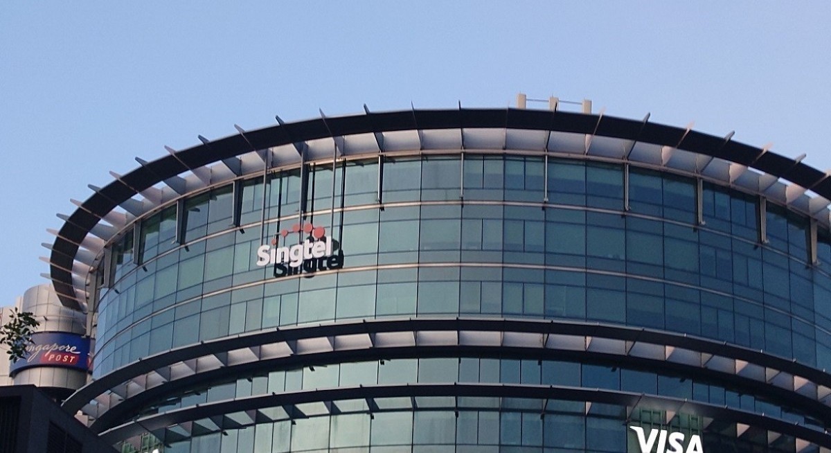 Partial sale of Airtel stake helps lift Singtel's 3QFY2026 earnings up 43.5% y-o-y to $1.89 bil